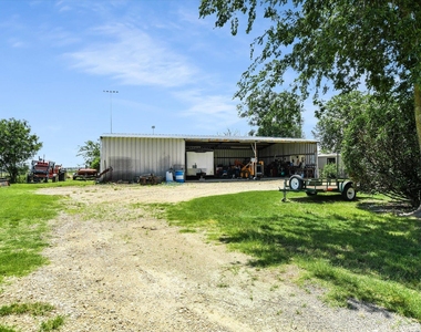 7 Brenda Ln - Photo Thumbnail 18