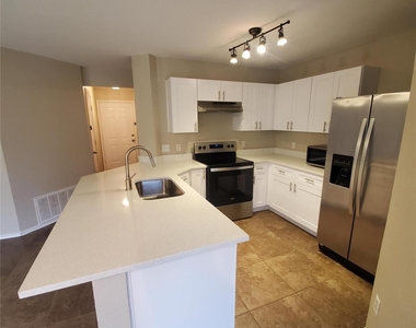 2116 E Gann Hill Dr - Photo Thumbnail 9