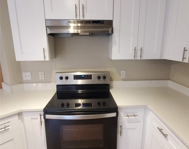 2116 E Gann Hill Dr - Photo Thumbnail 11