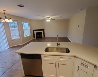 2116 E Gann Hill Dr - Photo Thumbnail 12
