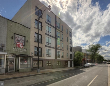 1827 Benning Road Ne - Photo Thumbnail 9