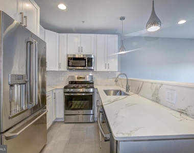 1827 Benning Road Ne - Photo Thumbnail 1