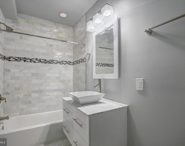 1827 Benning Road Ne - Photo Thumbnail 2