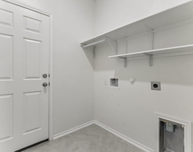 4481 Acerno St - Photo Thumbnail 15