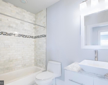 1827 Benning Road Ne - Photo Thumbnail 8