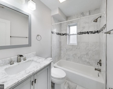 5031 H Street Se - Photo Thumbnail 2