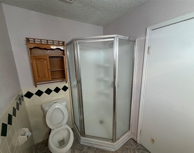 16821 Whitebrush Loop - Photo Thumbnail 9