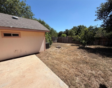 16821 Whitebrush Loop - Photo Thumbnail 17