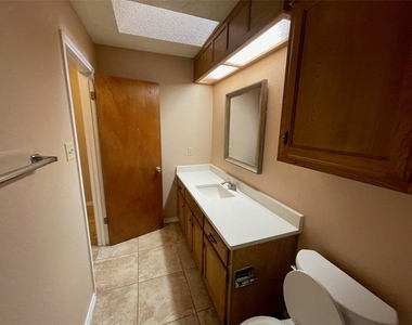 11509 Sombrero Dr - Photo Thumbnail 26