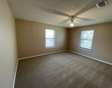 11509 Sombrero Dr - Photo Thumbnail 30