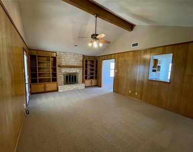 11509 Sombrero Dr - Photo Thumbnail 12