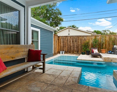 3111 Glenview Ave - Photo Thumbnail 26