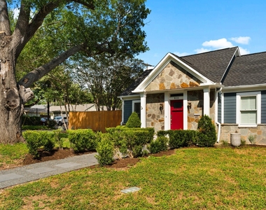 3111 Glenview Ave - Photo Thumbnail 1