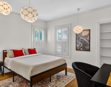 3111 Glenview Ave - Photo Thumbnail 22