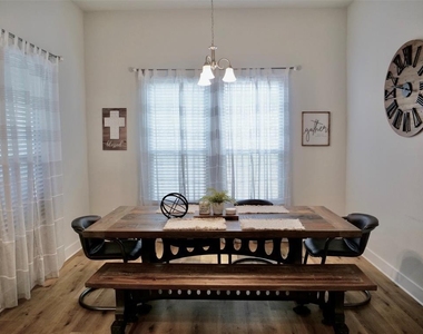 9621 Evening Canopy Dr - Photo Thumbnail 19