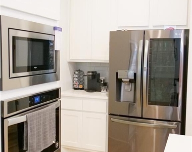 9621 Evening Canopy Dr - Photo Thumbnail 14