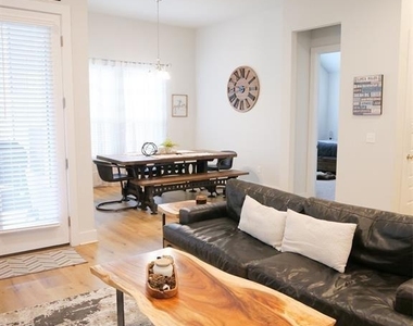 9621 Evening Canopy Dr - Photo Thumbnail 7