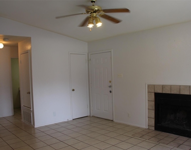 9603 Nightjar Dr - Photo Thumbnail 6