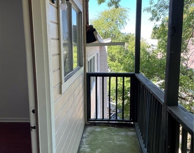 1010 W 23rd St - Photo Thumbnail 9