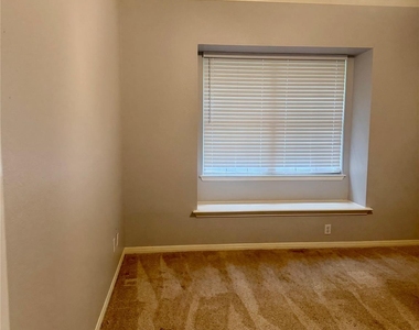 3507 Rip Ford Dr - Photo Thumbnail 13