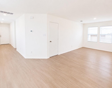 397 Keefer Ln - Photo Thumbnail 6