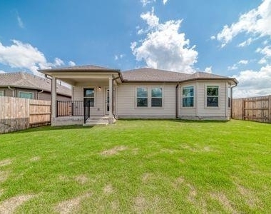 132 Evening Star Ln - Photo Thumbnail 2