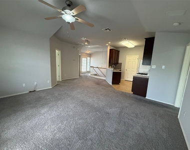 1900 Scofield Ridge Pkwy - Photo Thumbnail 19