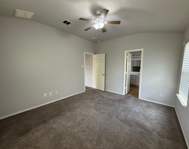 1900 Scofield Ridge Pkwy - Photo Thumbnail 7