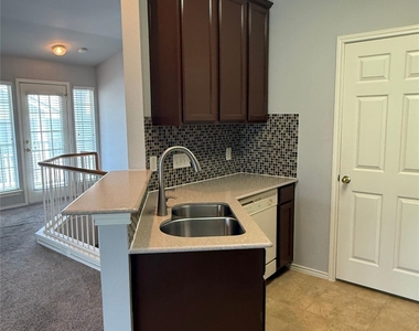 1900 Scofield Ridge Pkwy - Photo Thumbnail 2