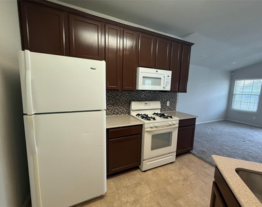 1900 Scofield Ridge Pkwy - Photo Thumbnail 1