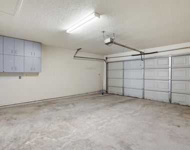 306 Woodstone Dr - Photo Thumbnail 38