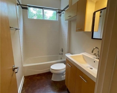 2314 S 5th St - Photo Thumbnail 7