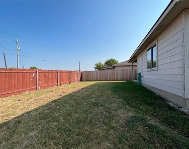 5820 Angel Dr - Photo Thumbnail 21