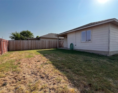 5820 Angel Dr - Photo Thumbnail 20