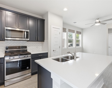 2024 Sager Dr - Photo Thumbnail 2
