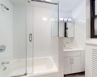 145 West 55th #4F - Photo Thumbnail 5