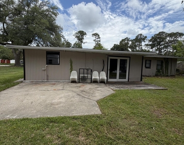5415 Lori Drive S - Photo Thumbnail 23