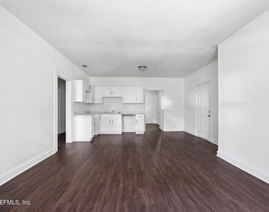 6945 Nelms Street - Photo Thumbnail 4
