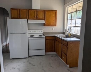 2657 Post Street - Photo Thumbnail 3