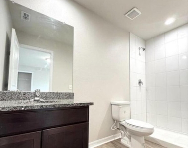 6468 Sweetbay Lane - Photo Thumbnail 1