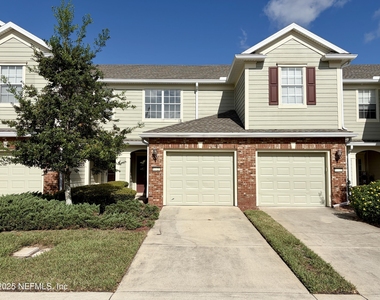 13424 English Peak Court - Photo Thumbnail 1