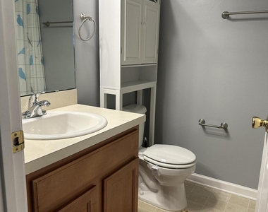 9744 Summer Grove Way W - Photo Thumbnail 13