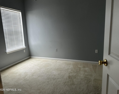 9744 Summer Grove Way W - Photo Thumbnail 15