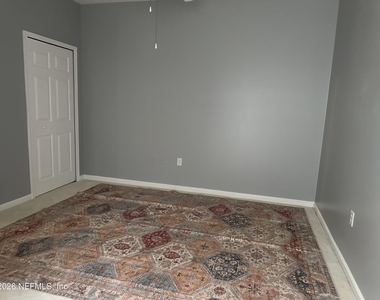 9744 Summer Grove Way W - Photo Thumbnail 16