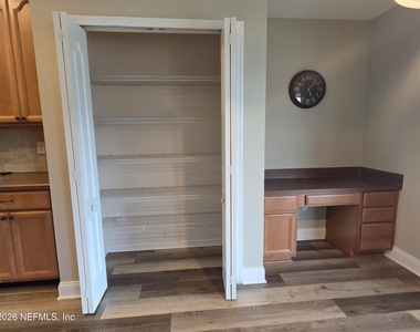 1912 Covemont Court - Photo Thumbnail 10