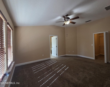 1912 Covemont Court - Photo Thumbnail 11