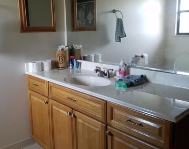 2384 Stonebridge Drive - Photo Thumbnail 14