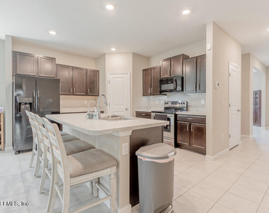 5615 Kellar Circle - Photo Thumbnail 7