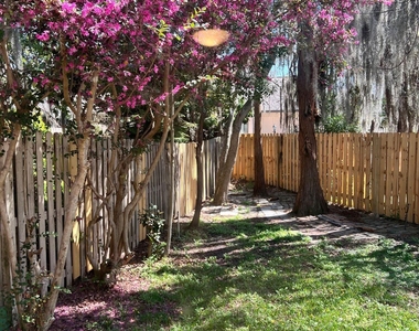4112 Hanging Moss Court - Photo Thumbnail 31