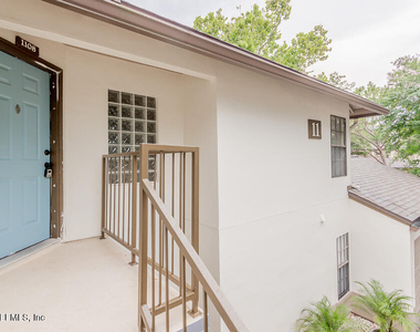 10150 Belle Rive Boulevard - Photo Thumbnail 1